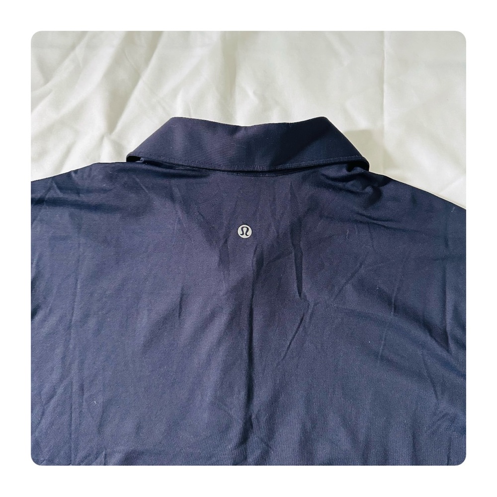 β
Lululemon Menβs Short Sleeve Polo Shirt - Navy β
- Picture 12 of 16